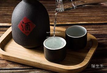 乌鲁木齐茅台专卖店电话,乌鲁木齐茅台酒直销店价格 乌鲁木齐茅台专卖店电话,乌鲁木齐茅台酒直销店价格