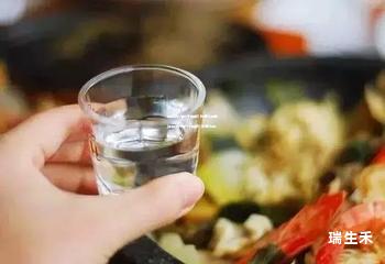 五粮液代理一个月挣80万怎么样啊(五粮液代理一个月挣80万怎么样啊知乎)
