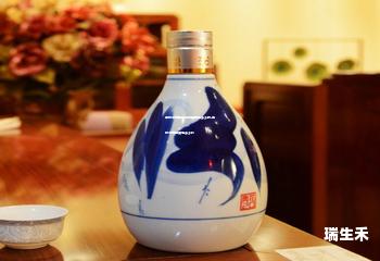五粮液加盟条件和费用是多少啊,五粮液加盟费是多少钱