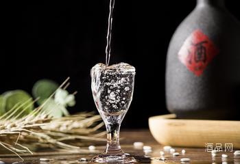 白酒加盟加盟贵吗现在多少钱,白酒加盟加盟贵吗现在多少钱啊