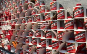 茅台迎宾酒53度500ml多少钱一瓶中国红酒(茅台迎宾酒53度500ml多少钱一瓶中国红酒价格)