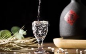 1994-1995年飞天茅台酒价格(1994年飞天茅台多少钱一瓶)