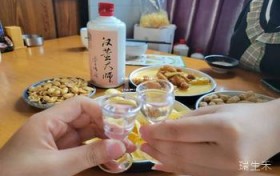 茅台股东大会酒收购价(茅台股东大会礼盒酒最新价)