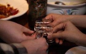 15年份茅台飞天53度今日价(15年飞天茅台53度多少钱一瓶)
