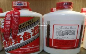 2002年的茅台迎宾酒现在多少钱一瓶(2000年的茅台迎宾酒52度值多少)
