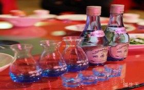 茅台酒专卖店里面那个酒是真的吗,茅台专卖店会有假酒吗