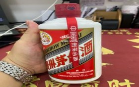 2007年茅台迎宾酒53度(2007茅台迎宾酒53度价格表和图片)