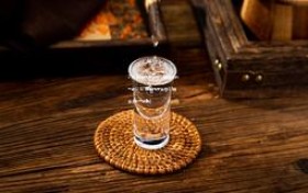 2020年的飞天茅台53度多少钱一瓶(2020年的飞天茅台53度多少钱一瓶呢)