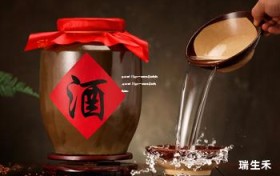 茅台酒600块钱一瓶的是真的吗吗,茅台酒600块钱一瓶的是真的吗吗图片